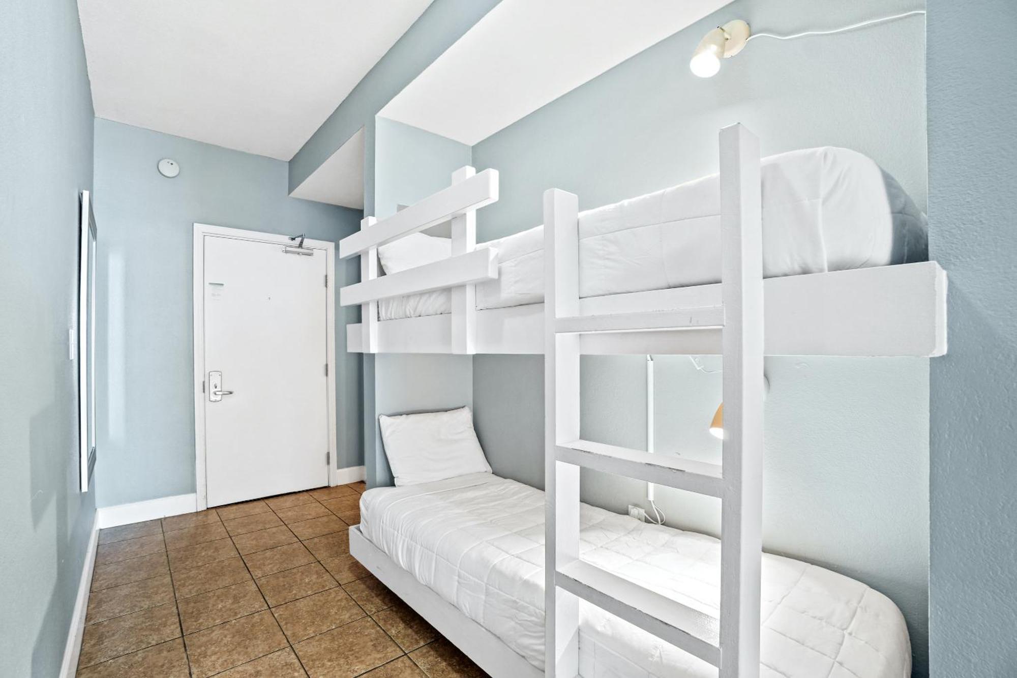 Tidewater Beach Resort By Panhandle Getaways Panama City Beach Chambre photo